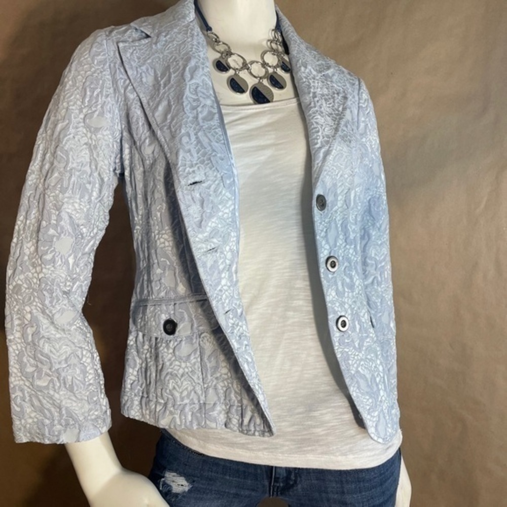 Chico's baby blue jacket